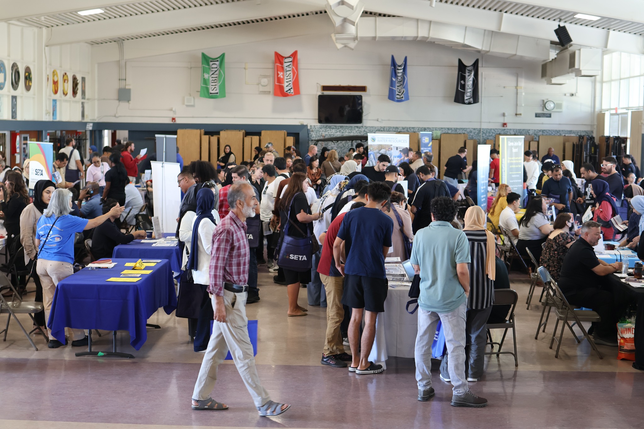 Between Fear and Engagement: Afghan Immigrants Find a Path Into California’s Civic Life